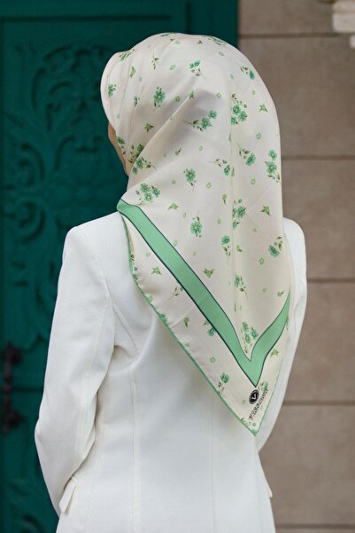 Vissona 100% twill de mătase Borduri crocant cu model de flori Benetton Culoa...