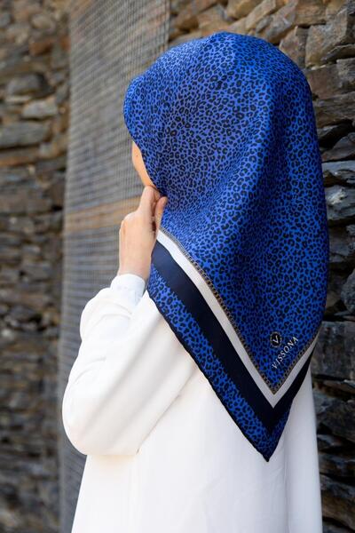 Vissona %100 Twill İpek Leopar Desenli Saks Renkli 90x90 Eşarp Dikim Şekli : ...