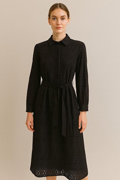 FUAT GÜRSEN Rochie căptușită cu curea în talie cu detaliu de tiv