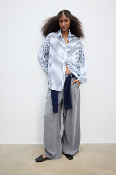 Stradivarius Keten karışımlı dökümlü gömlek