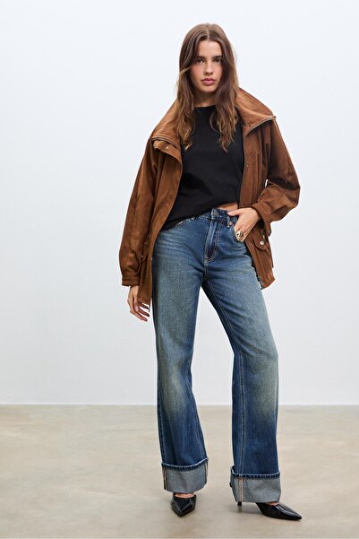 Stradivarius Yumuşak dokunuşlu normal kesim tişört