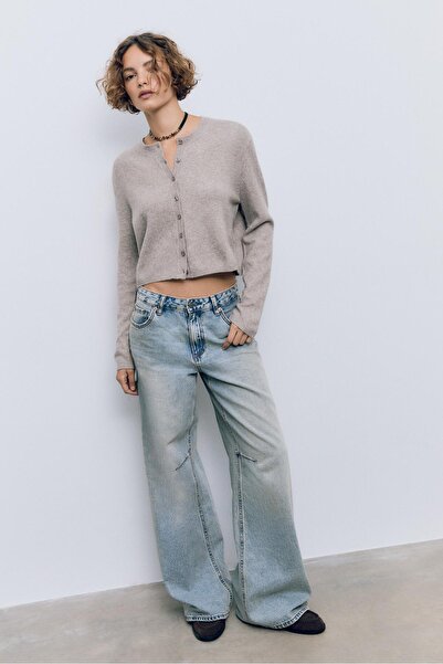 Stradivarius Yumuşak Dokulu Düğmeli Triko Hırka