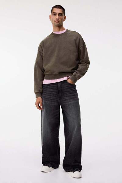 H&M Oversized Fit washed-look sweatshirt