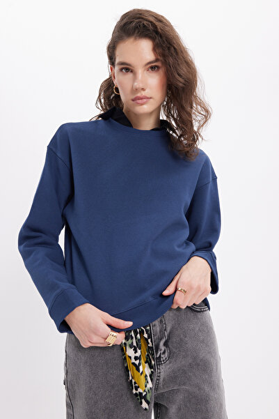 Tudors Women's Oversized Wide Cut Cotton Crew Neck Navy Blue Sweatshirt