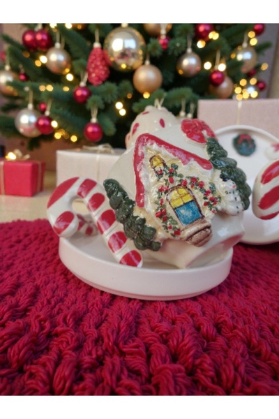 Kübistseramik yılbaşı fincan ve çam ağaçlı tabaklı Türk kahvesi fincanı espre...