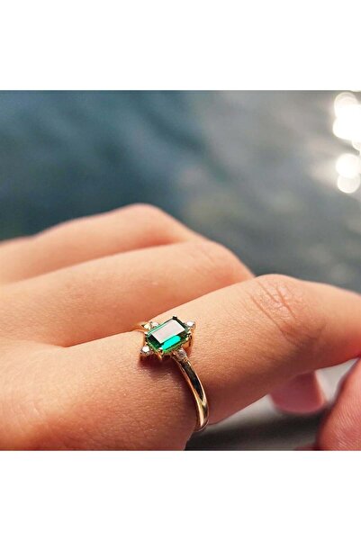 FasekGold Octagon Kesim Zümrüt Taşlı 0.95 Karat Pırlanta Montorü Şık 925 Ayar...