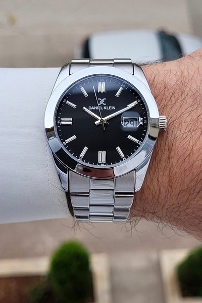 Daniel Klein Kadranı Siyah Kordonu Metalik Renk 2 Yıl Garantili 5 ATM 42 mm E...