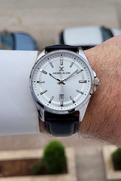 Daniel Klein Metalik Renk 2 Yıl Garantili 42 mm Takvimli Erkek Kol Saati