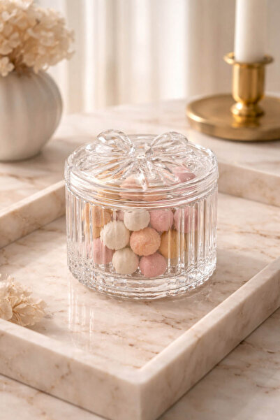 Anadolu Saray Yuvarlak Fiyonk Şekilli Kapaklı Cam Şekerlik – Zarif ve Şık Sunumlar İçin