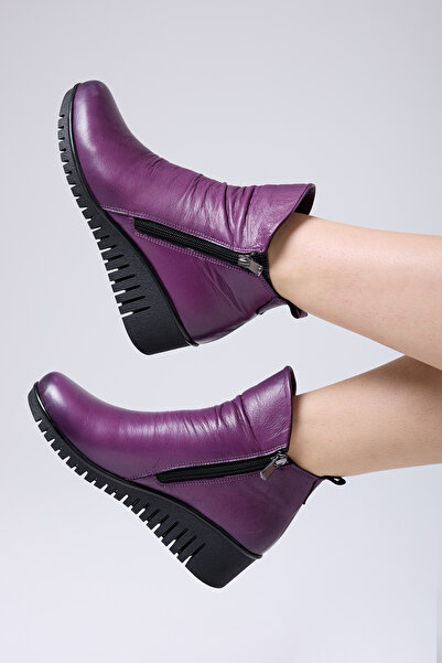 Eric Nurnberg Sharon Hakiki Deri Kadın Bot