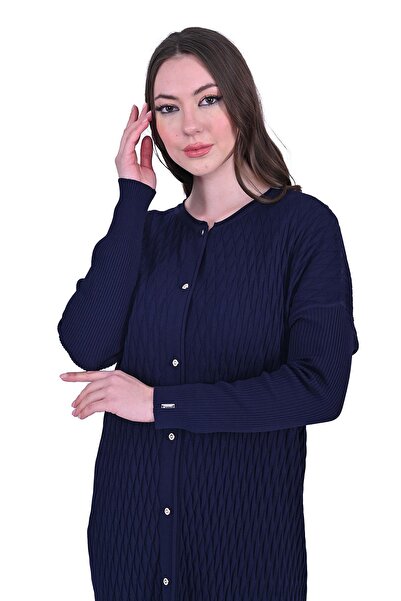 Invee سترة تريكو من فالفور باللون الأزرق الداكن