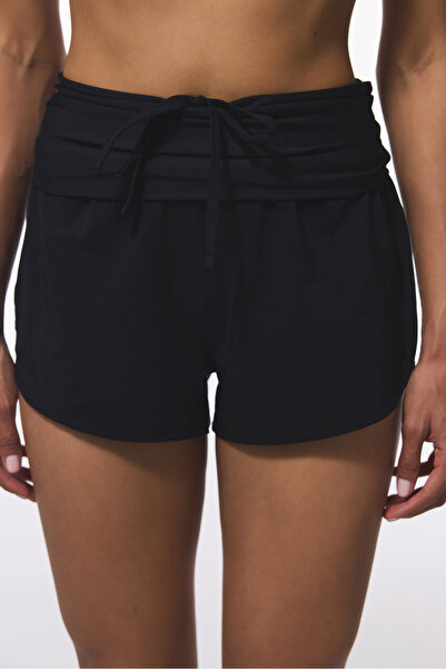 Penti Schwarze, gefaltete Badeshorts