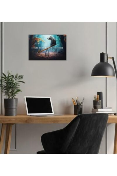 ALAYRA International ملصق مطبوع عليه صورة تحفيزية ملهمة من ألايرا، يصور فيلًا...