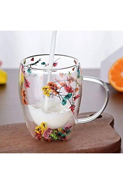 OEM Double-walled borosilicate glass mug with decorative dried flowers