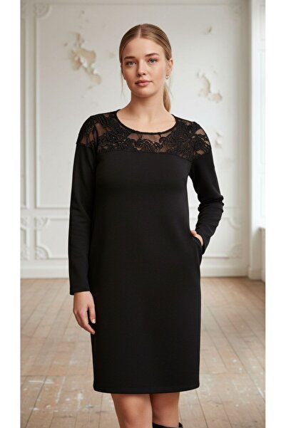 Curly BLACK LACE GARNISH DRESS