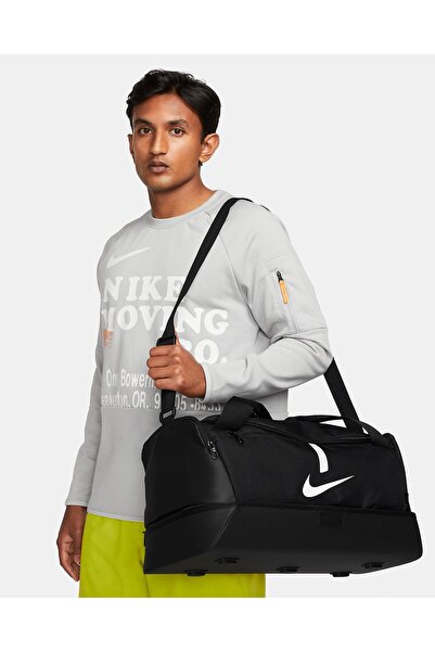 Nike حقيبة رياضية من أكاديمي تيم إم CU8096-010