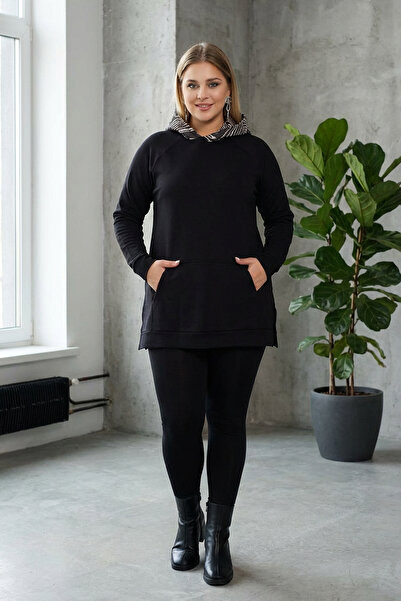 Stil Diva Hanorac cu glugă cu imprimeu de mărime mare - mânecă lungă, buzunare și fante laterale 300318