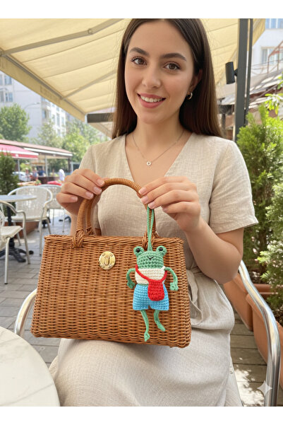 NEVAMATÖLYE 💚 El Örgüsü Amigurumi Kurbağa Çanta Süsü / Anahtarlık