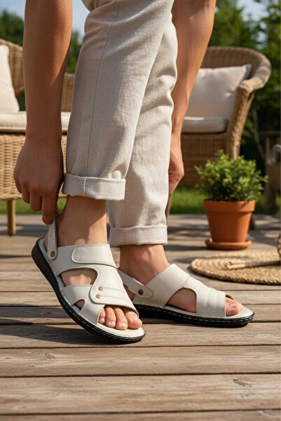 Desimod Men's Genuine Leather Orthopedic Hajj Umrah Sandals Slippers