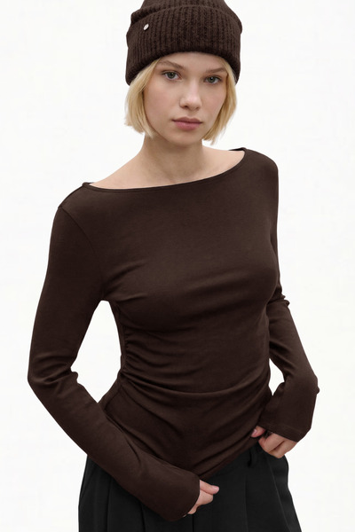 VODENS بلوزة بأكمام طويلة مصنوعة من القطن بنسبة 100% مع تفاصيل مطاطية باللون البني