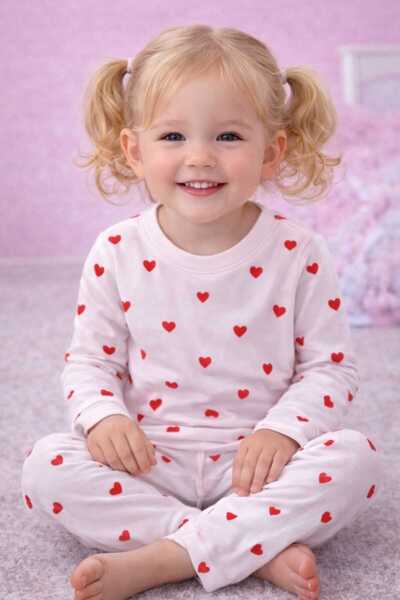 BEBEĞİME ÇORAP Dívčí pyžamový set s dlouhým rukávem a vzorem srdce