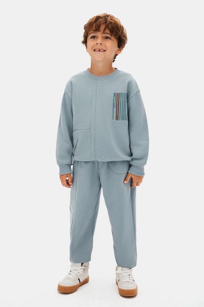 nk kids مجموعة ريلتي من نك للأعمار 4-8 سنوات، طقم من قطعتين