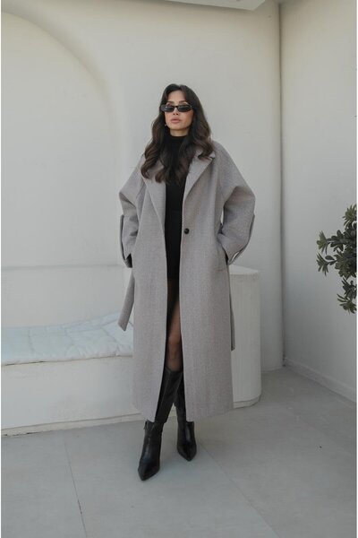 Havoş Palton premium texturat cu detaliu de mâneci din nurcă