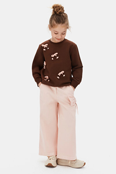 nk kids بدلة Nk للأعمار من 4 إلى 8 سنوات بتفاصيل فيونكة شريطية باللون البني