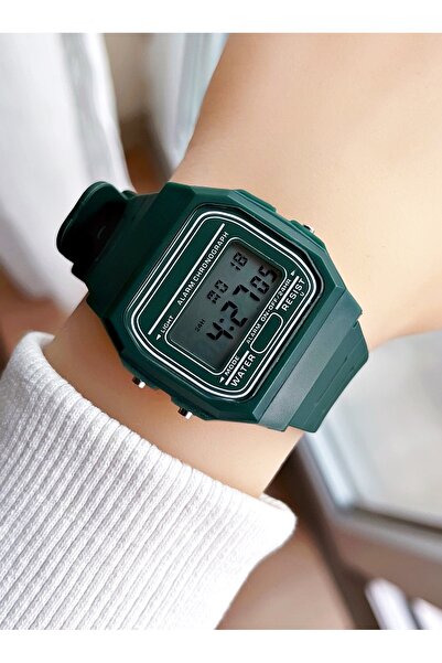 Weluxa Silikon Kordonlu Dijital Işıklı Hediyelik 6 Yaş ve Üzeri Çocuk Kol Saati