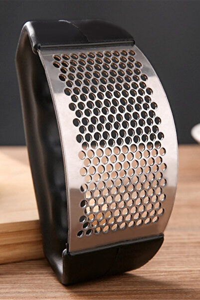 Privo Stainless Steel Garlic Crusher Press Ginger Garlic Masher Metal Gondola Shredder Grinder Grater
