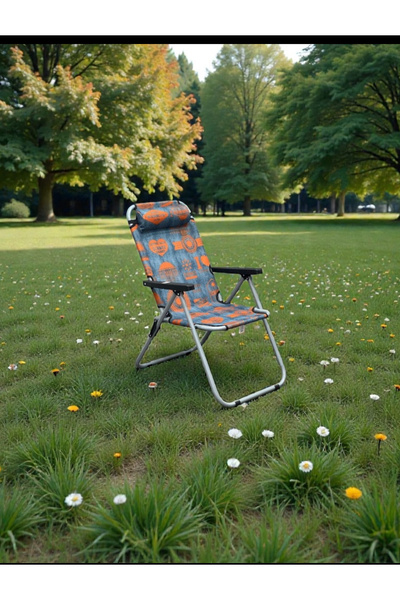 VERANDA Orange and blue folding beach chair – lightweight and comfortable design