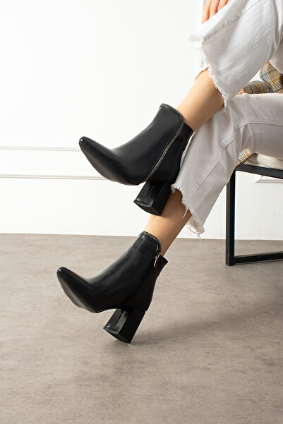 wolk shoes Women's Boots with Stones