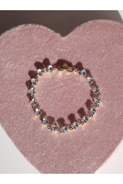 Reorah Collection Shimmering Heart Bracelet