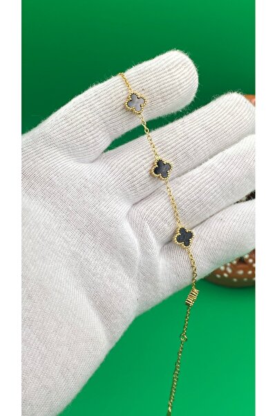 charmove ile kendinizi şımartın Gold Renk Yonca Desenli Minimal Bileklik