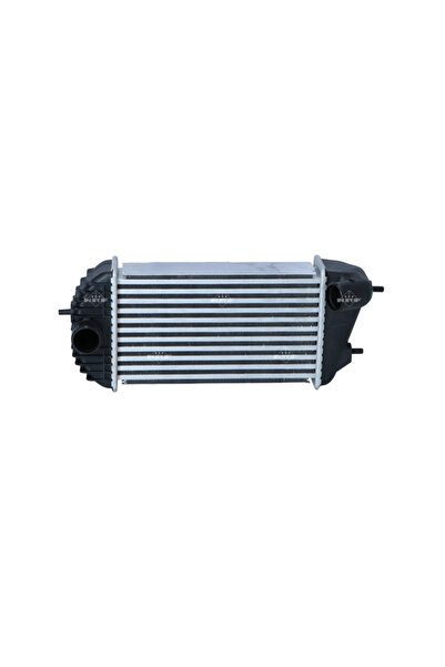NRF Intercooler Compresor Suzuki Swift 4