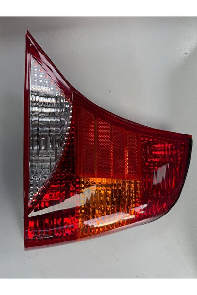 ATS OTO YEDEK PARÇA Focus 1 Sağ Arka Stop Lambası Sedan 1998-2005 Uyumlu