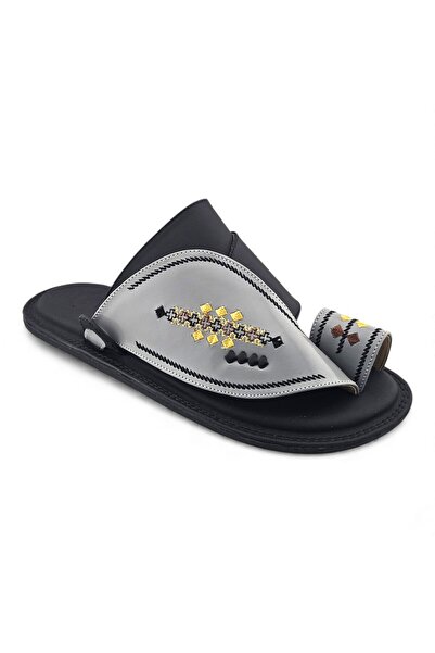 Footprint شباشب أنيقة للاستخدام اليومي