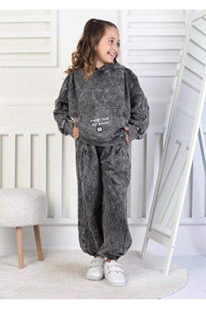 Emilakids Washable Girl's Suit for Ages 6-9