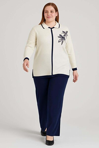 bezeXL Large Size Shoulder Flower Printed Knitwear Double Suit Navy Blue