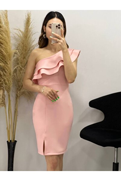 MQ Short off-shoulder evening dress