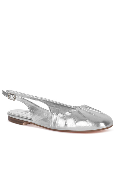 london Rag Women Metallic Square Toe Flat Slingbacks in Silver