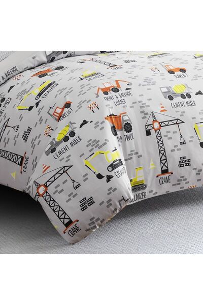 Orange Bed & Bath Truckland | 8-piece single quilt set