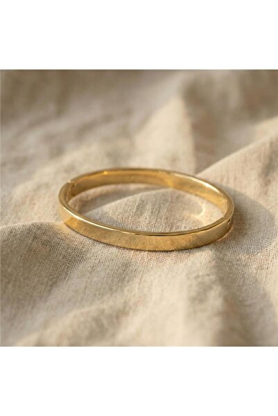 Zeino Geniş Düz Kelepçe Bilezik - 14K Altın Rengi Kaplama, 6 cm çap