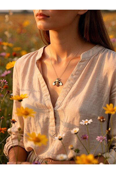 botanica Minimal Arı Figürlü Gold Renk Çelik Kolye