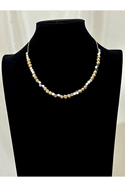 KZNovaStyle قلادة من الفولاذ مرصعة بالخرز مع تفاصيل ذهبية وفضية - تصميم بسيط ...