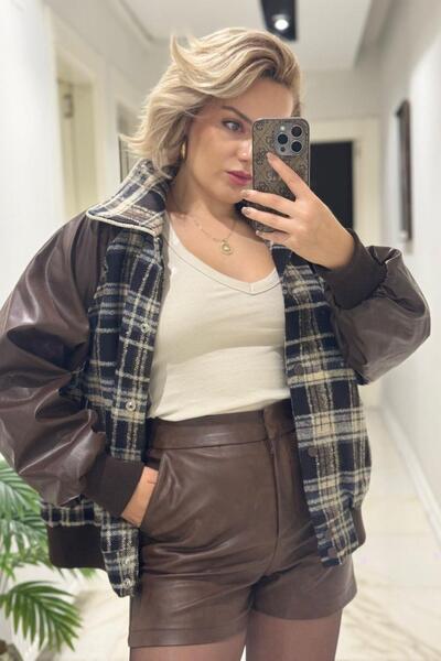 SEDA ALTAŞ Acı Kahve Yüksek Bel Deri Kadın Şort