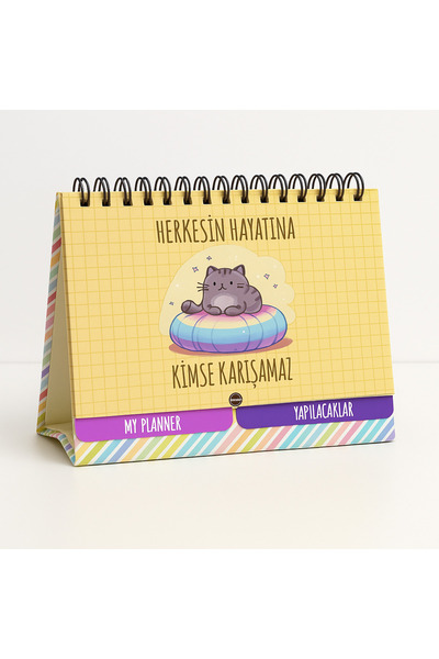 puffypuffy Herkesin Hayatına Kimse Karışamaz Masaüstü Haftalık Planner – Kedili My Planner–Renkli Takvim Düzeni