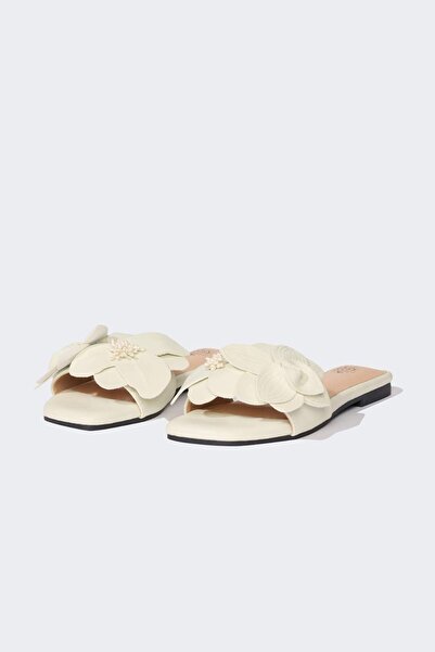 DeFacto Women's Flat Sole Faux Leather Slippers E2495Ax25Sm