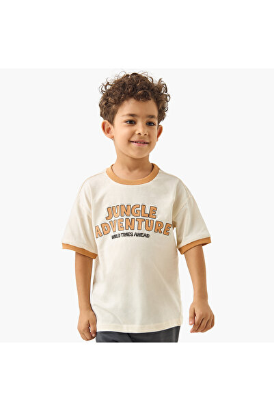 Juniors Graphic Print Crew Neck T-shirt with Short Sleeves