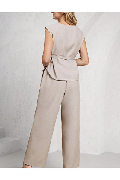 Sheya Shein outfit, beige